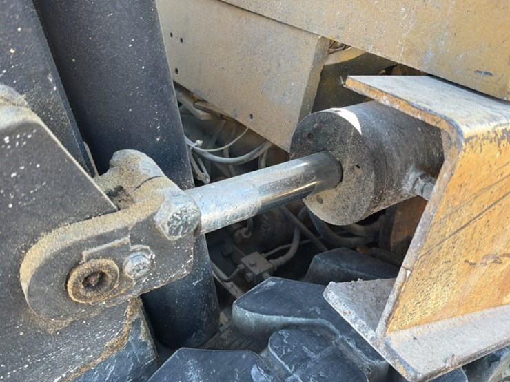 #1353-•-yale-gtc080-forklift-image-31