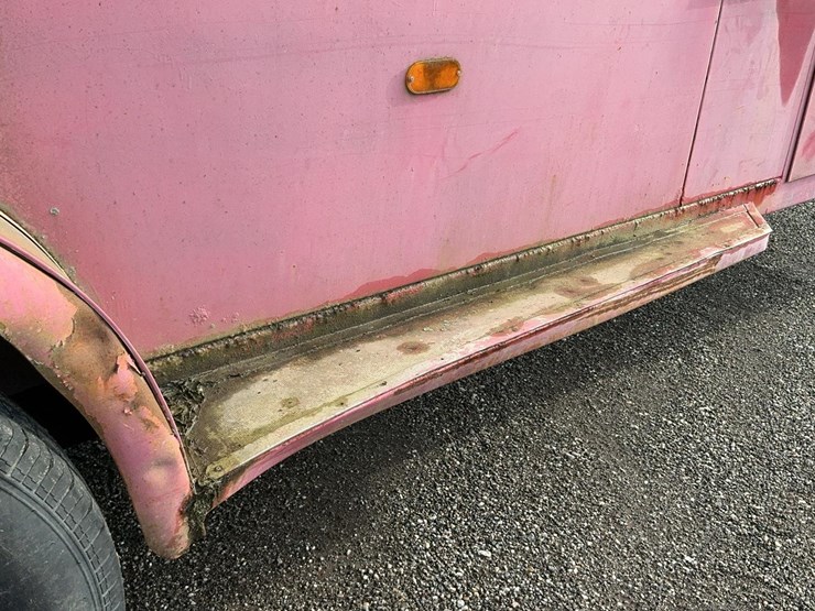 #2150-•-turnbow-gooseneck-4-horse-trailer-image-43