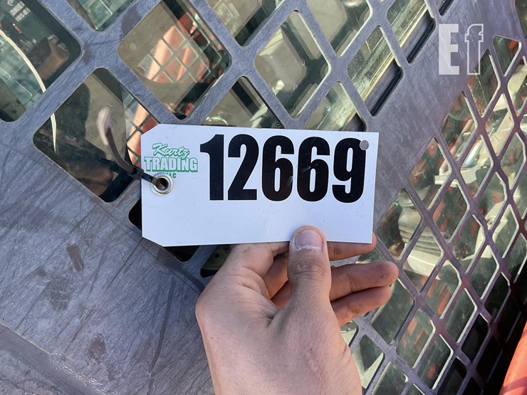 2015-kubota-svl90-2-image-23