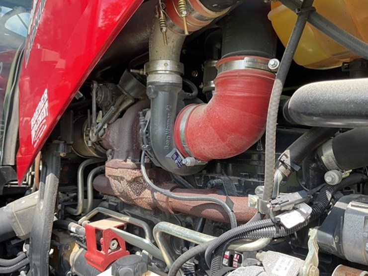 2020-case-ih-magnum-180-image-11