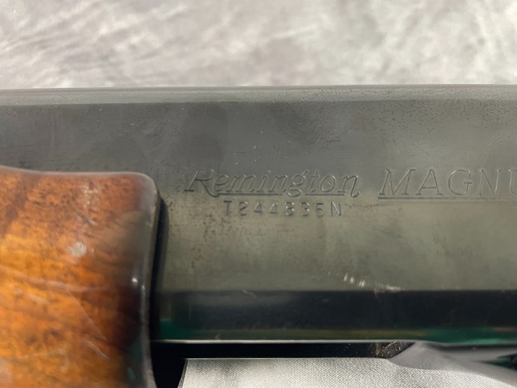 #3151-•-remington-magnum-wingmaster-model-870-20ga-pump-action-shotgun-sn:-t244835n-(downing,-wi)-image-11