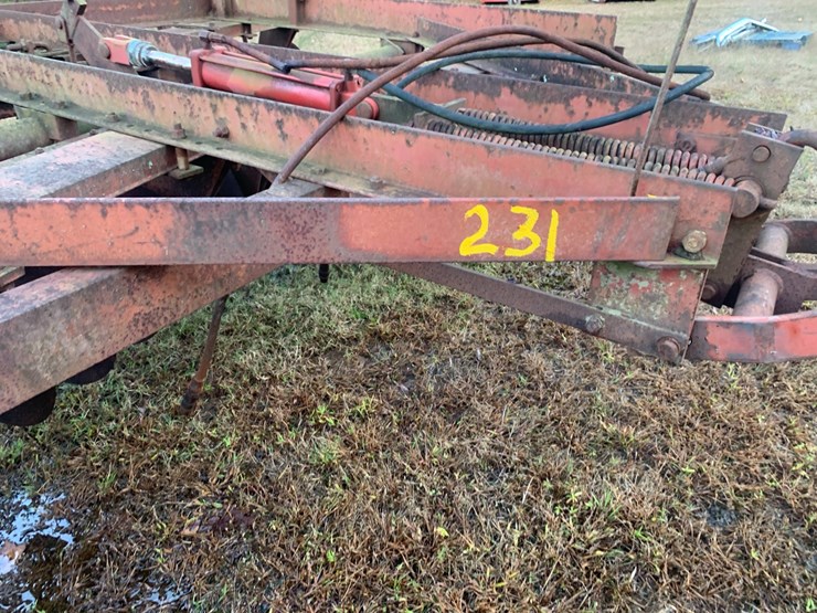 international-475-image-2