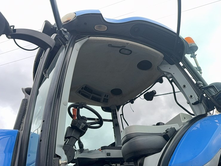 new-holland-t7.260-image-96