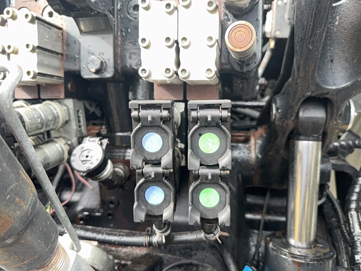 new-holland-t7.260-image-40