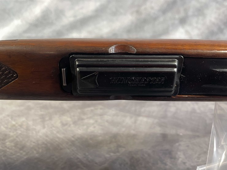 #8075-•-winchester-model-100,-.284-win-semi-auto-rifle,-sn:-63707,-(neenah,-wi)-image-20