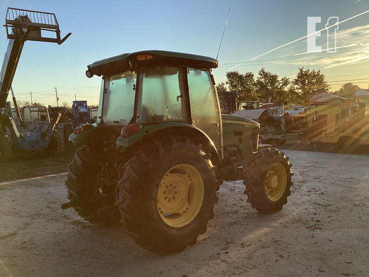 2012-john-deere-5101e-image-4