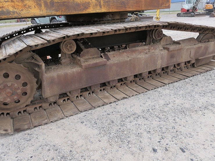 caterpillar-215c-image-25