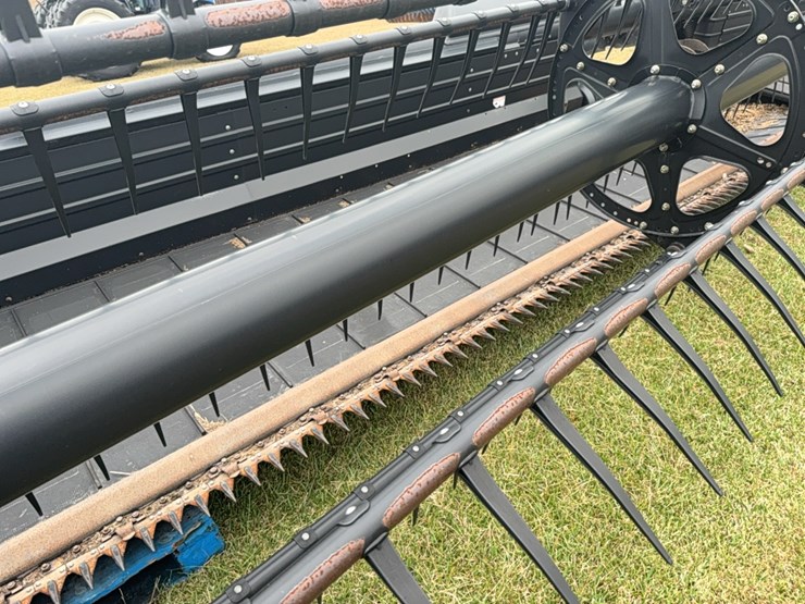 2010-case-ih-2162-image-40