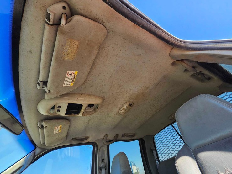 2003-ford-f350-image-19