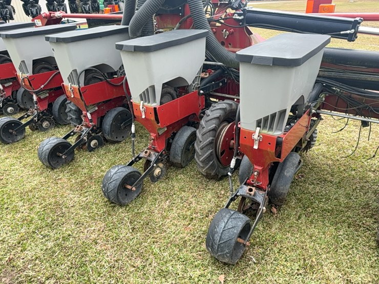 case-ih-1230-image-10