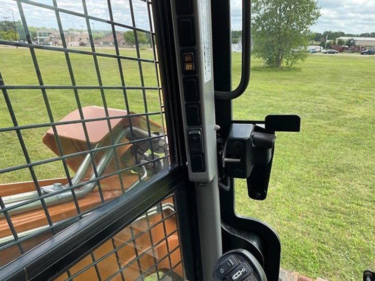 2020-case-tr310-image-9