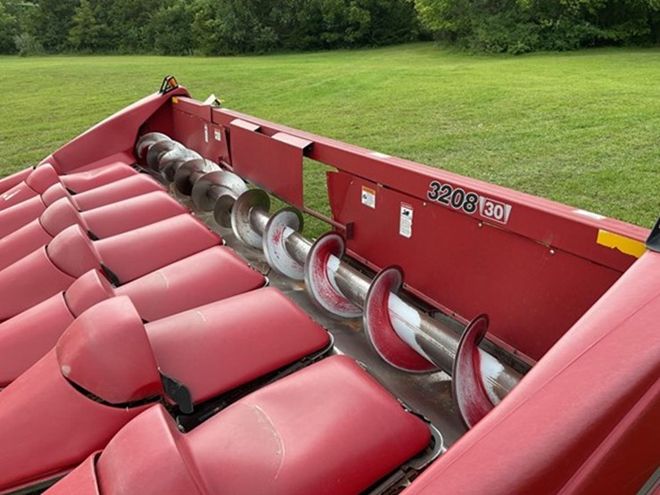 2009-case-ih-3208-image-8