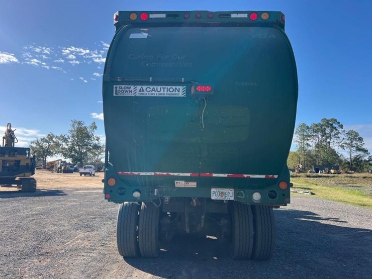 2014-mack-leu613-image-3