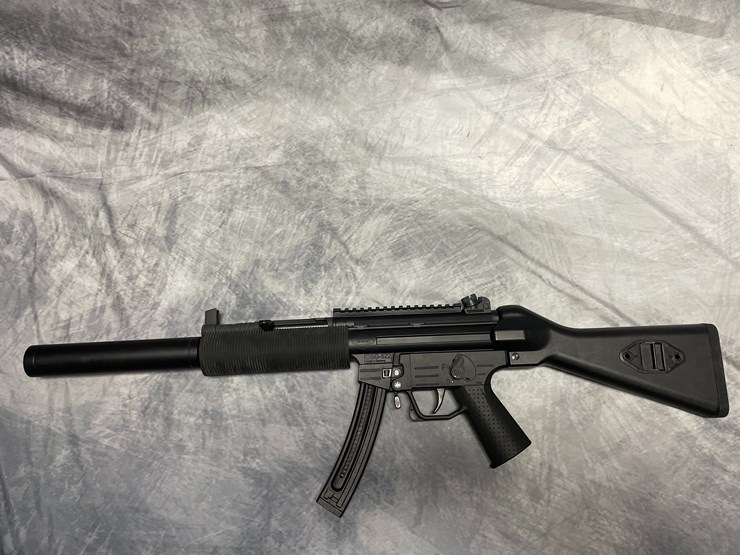 #2202-•-gsg-model-522,-.22-semi-auto-rifle,-sn:-a492717,-(downing,-wi)-image-2