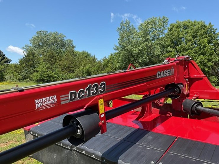 2021-case-ih-dc133-image-10