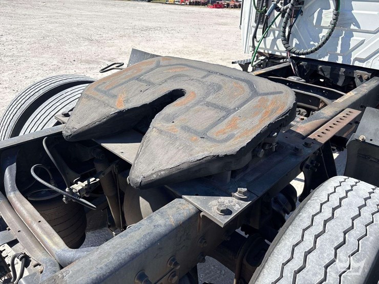 2006-international-durastar-4300-image-10