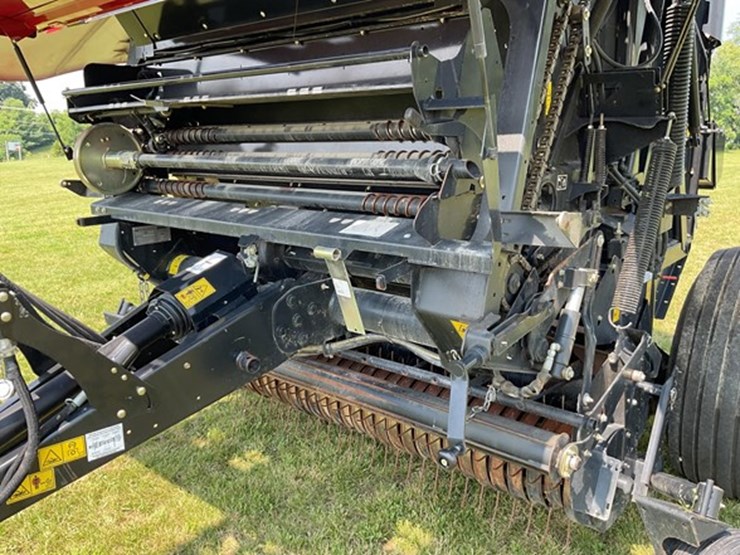 2022-case-ih-rb565-image-15