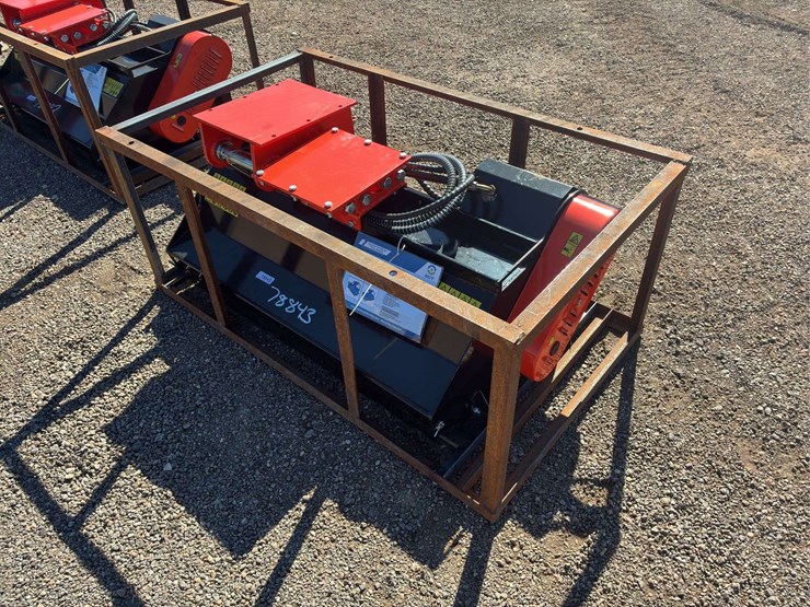 caterpillar-307-image-2