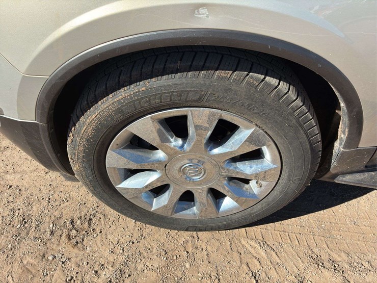 2012-buick-enclave-image-19