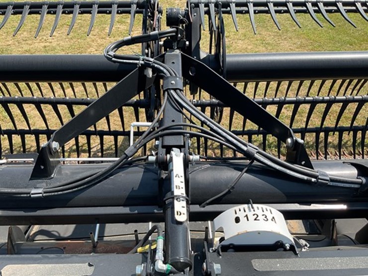 2018-mac-don-fd140-image-10