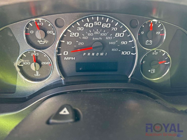 2012-gmc-3500-image-10