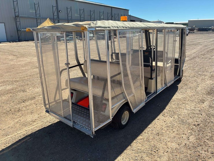 club-car-golf-cart-image-3