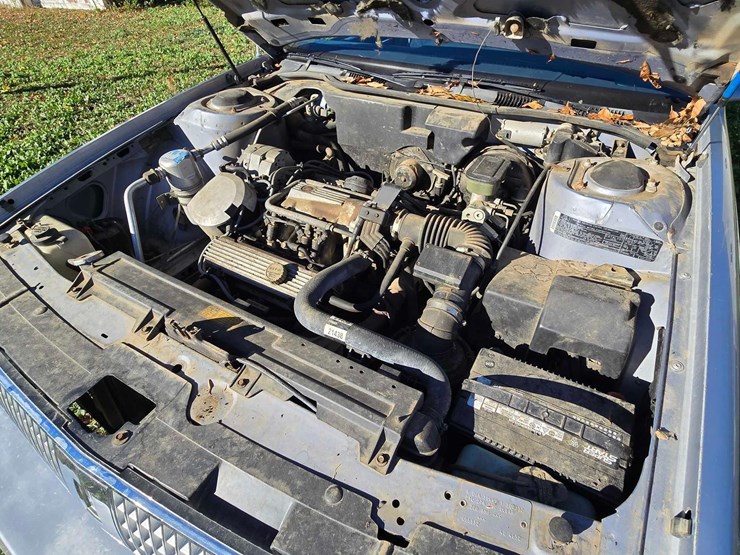 1985-oldsmobile-ninety-eight-regency-image-12