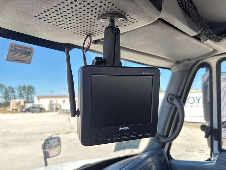 2006-international-durastar-4300-image-26