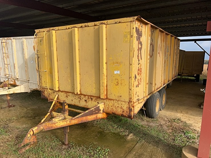 peanut-trailer,-tandem-axle-image-1