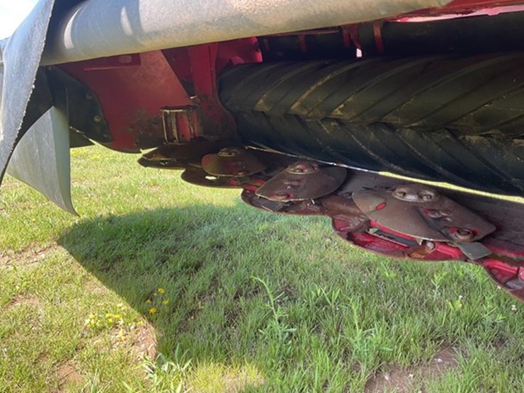 2021-case-ih-dc133-image-18