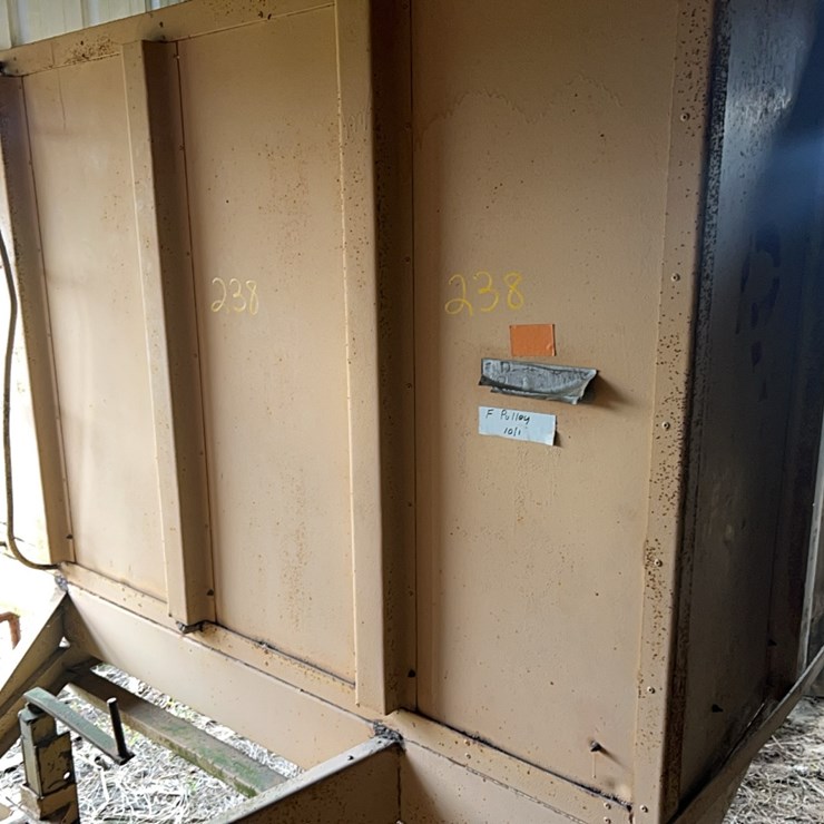 PEANUT TRAILER, SINGLE AXLE