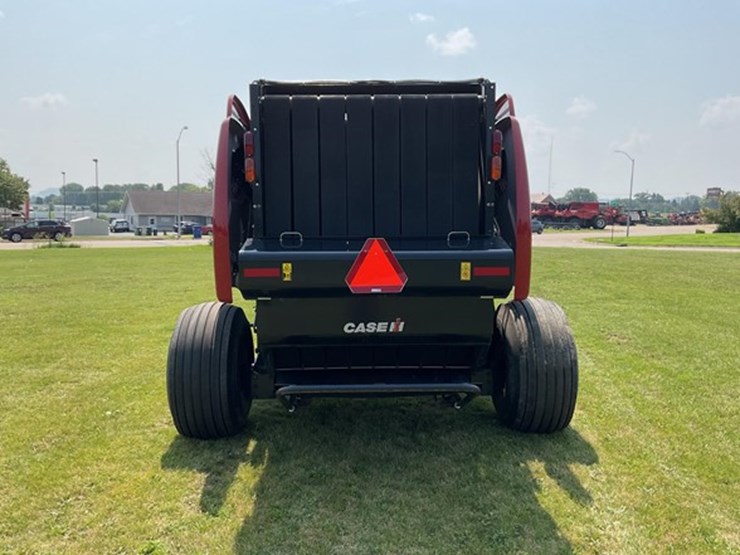 2022-case-ih-rb565-image-6