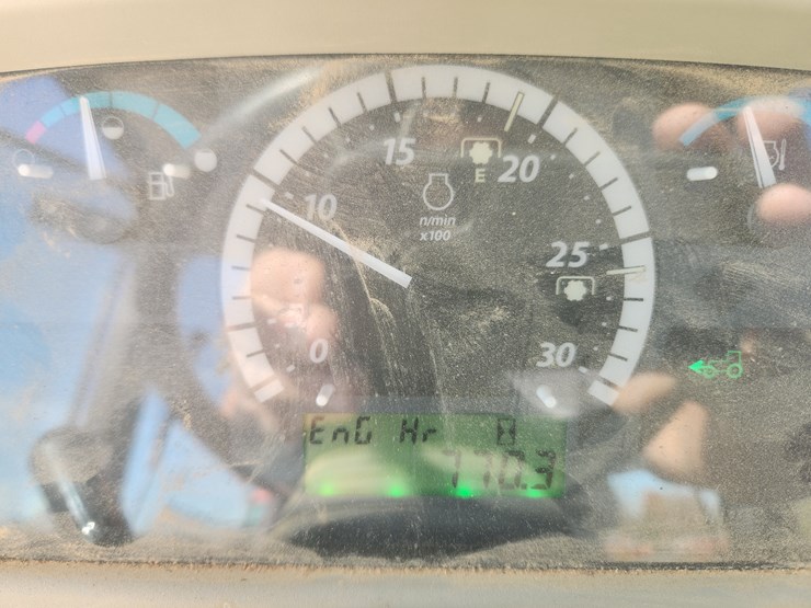 john-deere-3039r-image-12