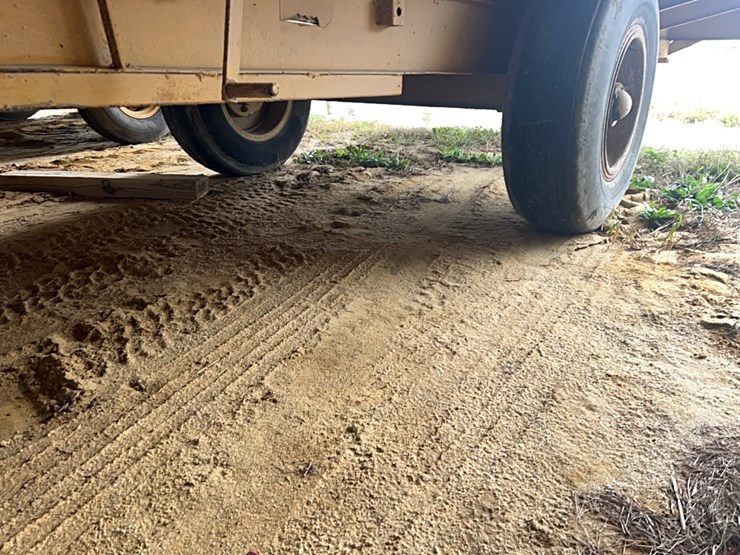 peanut-trailer,-single-axle-image-4