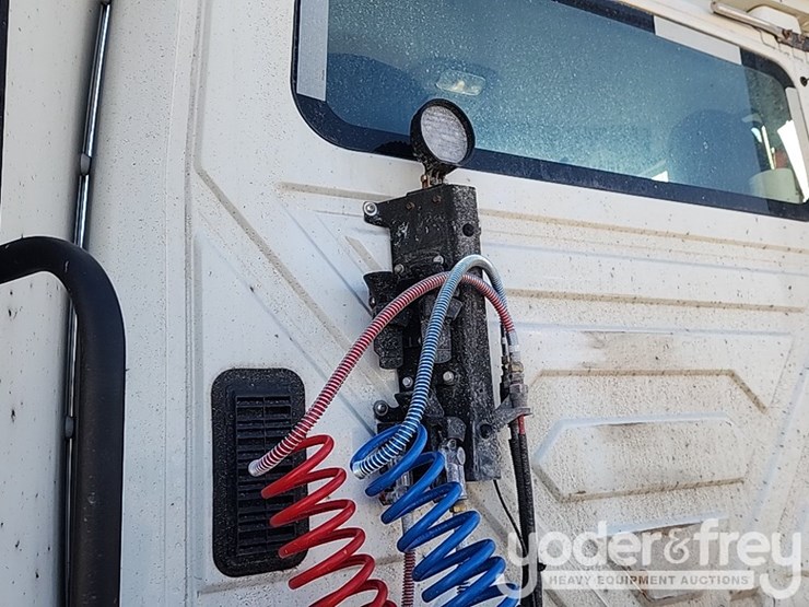 2021-international-rh613-image-30