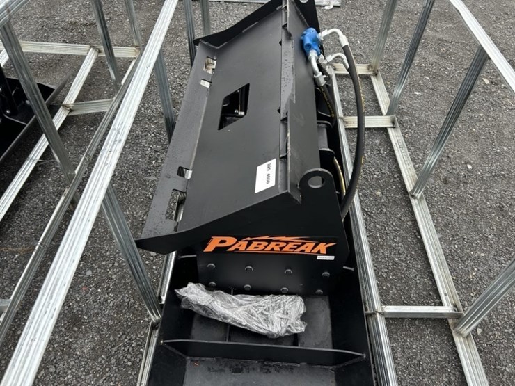 2025-pabreak-pc463-72"-plate-compactor-image-1