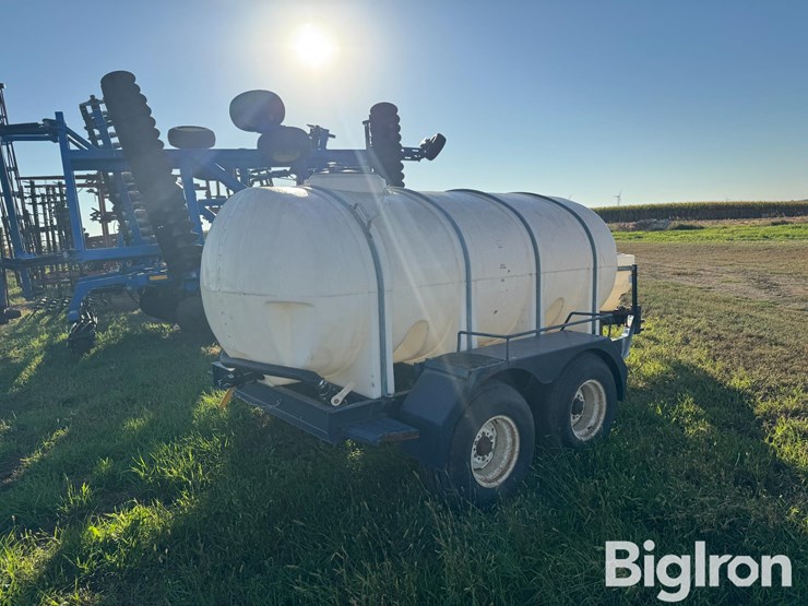 schaben-1500-gal-nurse-tank-trailer-image-5