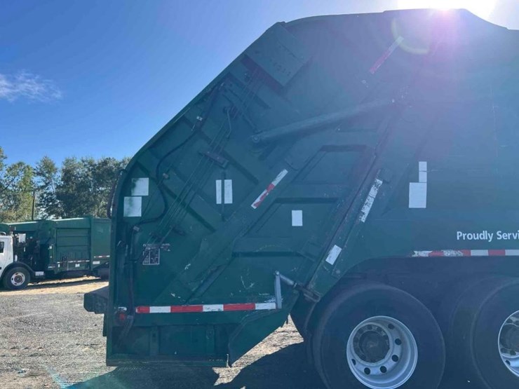 2013-mack-leu633-image-20