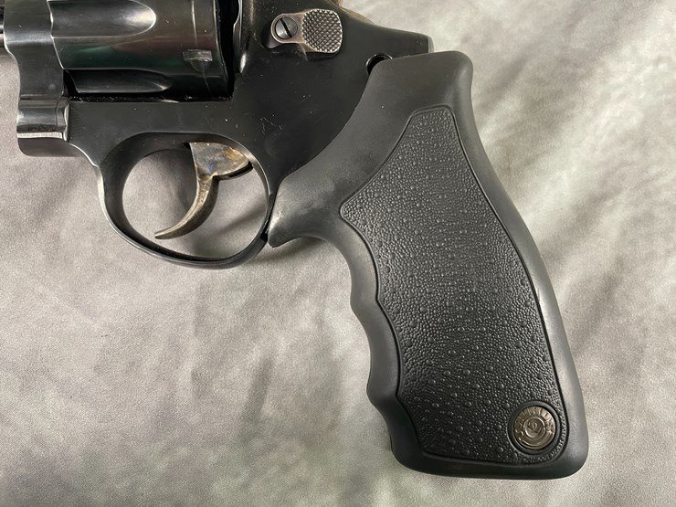 #6204-•-taurus-brazil-.357-magnum-revolver-pistol,-sn:-pf409725,-(downing,-wi)-image-3