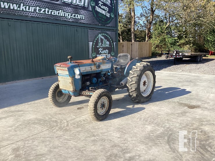 1967-ford-3000-image-8