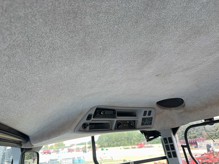 new-holland-t7.260-image-104