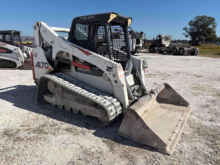 2018-bobcat-t750-image-40