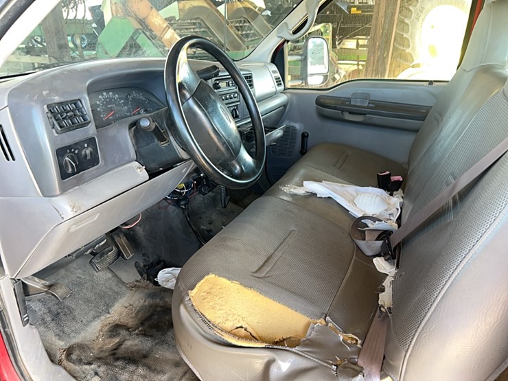 2001-ford-f350-image-8