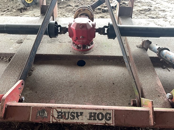 bush-hog-2512-image-3