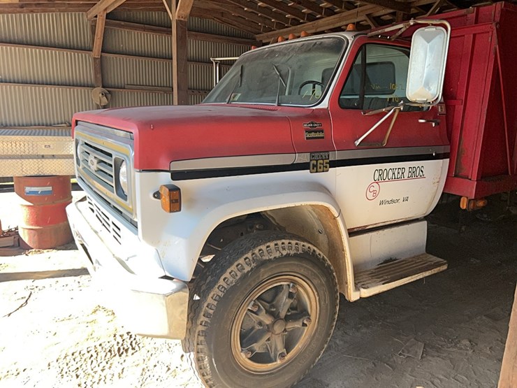 1977-chevrolet-c65-image-3
