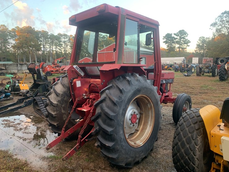 case-ih-585-image-6