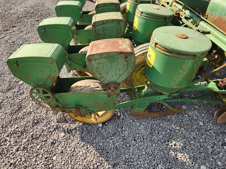 john-deere-1240-image-3