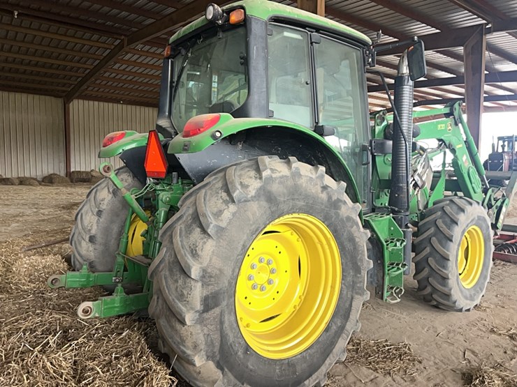 john-deere-340-image-26