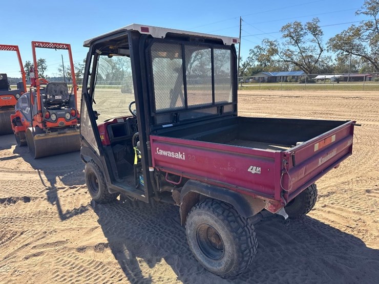2006-kawasaki-mule-3010-image-2