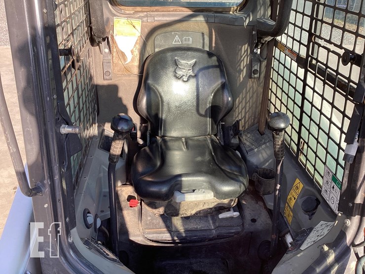2021-bobcat-t450-image-14